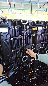 Unbelievable. ✅EA500H7 rental LED display uses a special LED module and supports curved installation. Sliding controls the arc, accurately adjusts the curve, and is easy to use. ✅EA500H7 rental LED display adopts a quick-lock design around it and is made of durable and beautiful materials. It supports inner and outer arc bending installation, which is convenient and fast, and improves the flatness of the picture. Buy stable LED display, go to EagerLED. Website: http://www.eagerled.com Email: inf