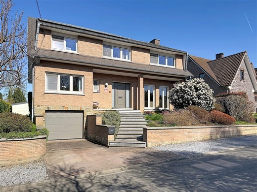 Maison à vendre 5 chambres | 1 % Immo