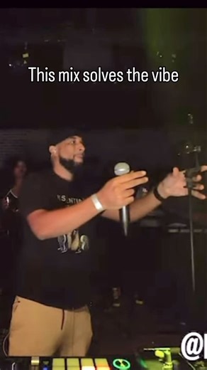 If you need music for your NYE celebrations I got you 🥂🎆 I’ve got full mixes on YouTube that are perfect for pregame, house parties, getting ready, or just letting it play while the night unfolds R&B, 2000s, hip hop, throwbacks that everybody knows & more This clip just a preview The full vibes are on YouTube Link in bio press play and let it ride into the New Year 🎧✨ | DJ Hella Yella