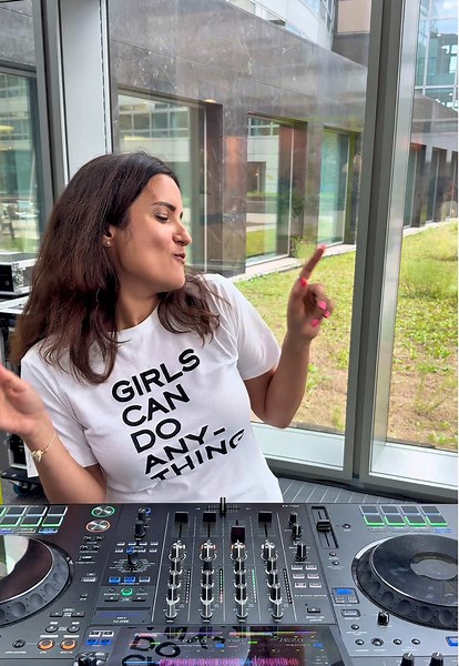 Summer Latin House DJ Set for Autumn Events