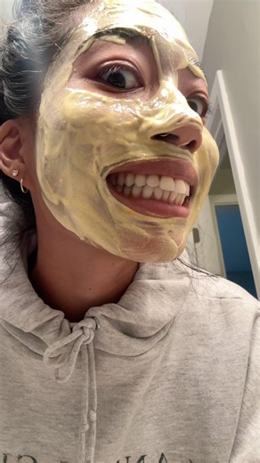 Two Ingredient Glowing DIY Face Mask