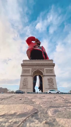 7M views · 29K reactions | How to create the “jumping over buildings”...