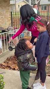 Look who came to visit! 🎅🏼 | Officer Tommy M Norman