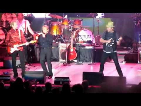 "That Was Then, This Is Now" The Monkees (Live 2011)