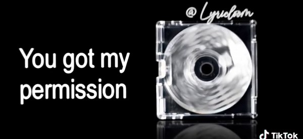 Gimme More | #britneyspears #gimmemore #fyp #lyrics #vibes | gimme more