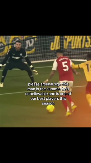 Piero Hincapie: Arsenal's Incredible Asset