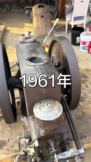 How's the idle speed? Is the sound at 1140 km/h the same as before?