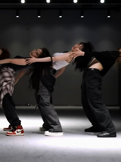 'Armageddon' dance practice #karina #aespa #armageddon #fyp #카리나 #에스파