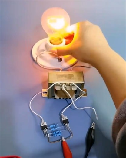 1K views · 18 reactions | How AC Converts to DC Power. #Transformer #Rectifier #ElectronicsBasics | Bazmechanic | Facebook