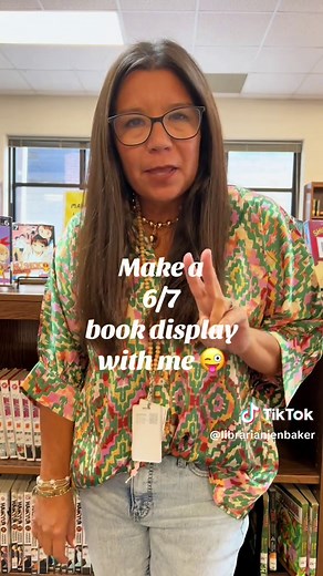 Create an Engaging 6/7 Book Display for Students