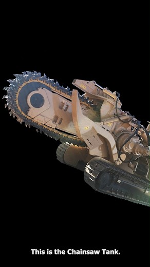 The Tesmec 1475 XL EVO Chainsaw Trencher is a TANK! 👀🤯 A chainsaw tank, if you will. 😂 . . #Construction #ConstructionLife #HeavyMachinery #HeavyEquipment #Tesmec #Chainsaw #Trencher #Trenching #Drainage #telecommunications #Digging #Foryou #Trending | ConEquip Parts