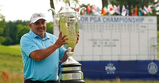 Ángel Cabrera logró una histórica doble corona en el circuito de golf para mayores de 50 años