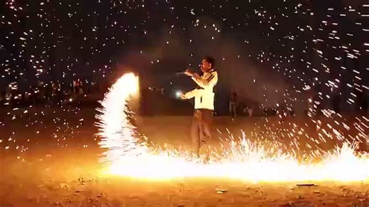 Fire festival before Nowruz.mp4