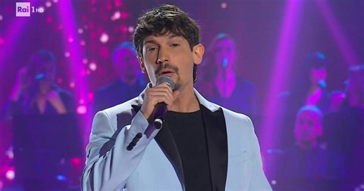 Ora o Mai Più, Pierdavide Carone canta "Di Notte" con Gigliola Cinquetti