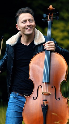 Jodok Vuille on Instagram: "Levels - Avicii 🎻❤️ #cello #avicii #levels #cellocover"