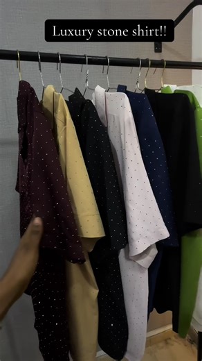 Fresh batch, ready for vendors! 📦 At D’SREADYTOWEARINABA, we produce quality ready-to-wear outfits in bulk, so you can stock up and sell with ease. Shipping across Nigeria, Ghana, Togo & within any state in Nigeria. DM to place your order. #DSReadyToWearInAba #ReadyToWearVendor #BulkClothing #ClothingProduction #AbaMade