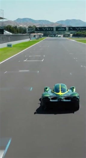 Aston Martin Valkyrie: F1 Engineering Meets Luxury 🏎️💎 #shortfeed #shorts