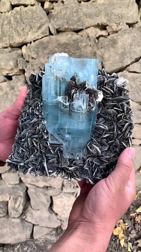 4.6K views · 232 reactions | ❌SOLD❌ Large Cabinet Size Blue Aquamarine Specimen With Muscovite From GB Pakistan. | Hamza Gems Minerals | Facebook