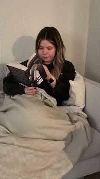 starting bride by ali hazlewood 🐺❤️🩸| cosy evening reading vlog