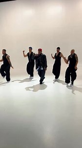 421K views · 9K reactions | Combinația asta e altceva, pe bune va zic 懶 Smiley Connect-R | Alex Velea | Facebook