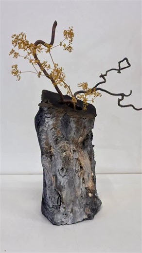 A small range of ceramics have been added to my online shop! Link via bio. Happy Festive Seaaon ✨ #ceramics #art #wintersale | Rebecca Appleby Ceramics