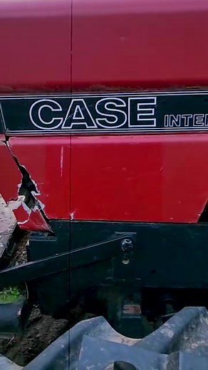 Case IH 585 Tractor (Released In 1985 And Discontinued In 1990) #caseihagriculture #caseih #tractor #machine #farming | Tony Wright4