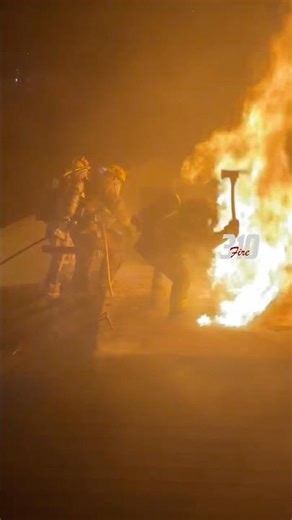LAFD Truck 15 working a structure fire