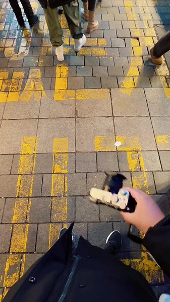 Compact Sony A7C Mark 2 Camera Setup for Travel Photography