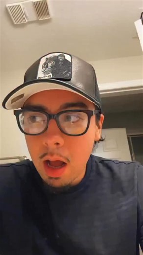 Comment YES to receive a link to this podcast episode now And ask any questions in the comment section below that you would like answered in the next podcast episode of this Mars series🎙️ from @elevatewithxavier • WHAT IS LIFE!? 😂 Listening to the new @medicalmedium podcast episode multiple times now and really sitting with it, deciphering it, and just trying to understand. It’s wild. So many thoughts flood my mind while listening to Anthony. You really have to dissect it piece by piece. once 