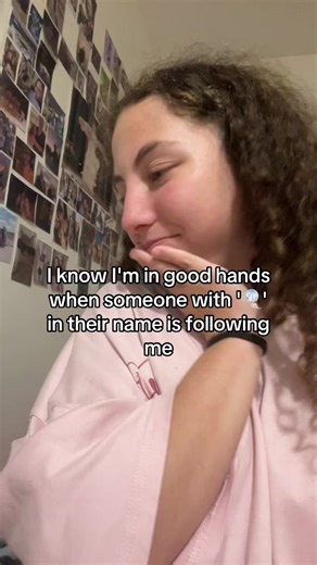 In Good Hands: A Relatable Moment with Melissa O'Neil