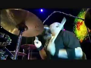 Any Paul McCartney fans here? Dig this great classic with the one and only Abe Laboriel Jr on the skins. Man that guy can beat those drums (and sing pretty darn good too!!). For more information on my drumming lessons, send me a message her on FB or via www.danielbedarddrums.com/en/lessons | Daniel Bédard Drums