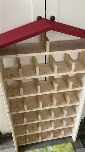 Schleich Pferdestall DIY (Pferdeboxen aus Holz selbst gebaut) 🐴