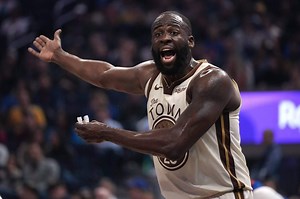 Draymond Green calls out ref after tech: ‘Don’t put your hand in my face’