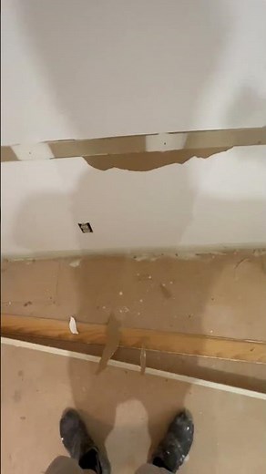Fix Drywall Paper Tear-Out the Right Way | Seal Before Skim Coating (No Bubbles)