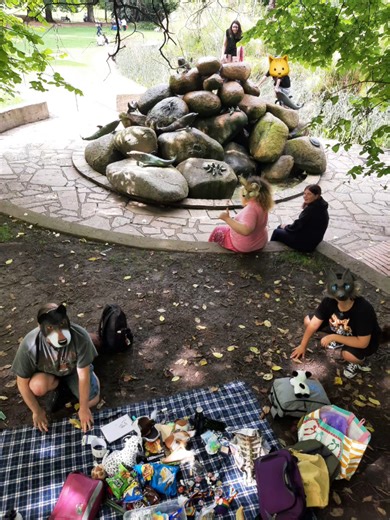 Authentic Therian Meetup Experience