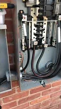 Instalación de caja de medidor y caja de breakers