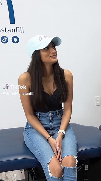 She Has Been Arching Her Back! #neckpain #chiropractor #headaches #backpain