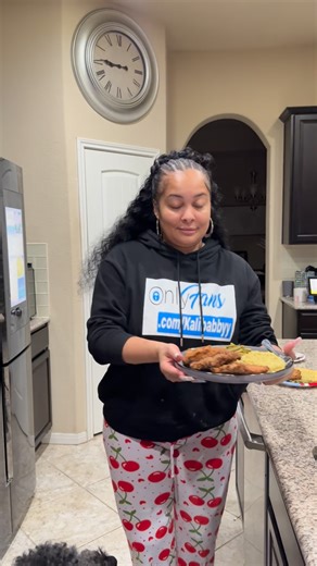 Kalibabbyy on Instagram: "Have sum? #kalikooks"