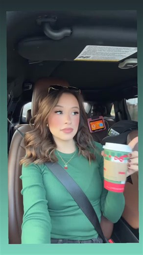 Maranda | Mom Era 🤍 on Instagram: "#momlife #wife #mom #happywife #romantic"