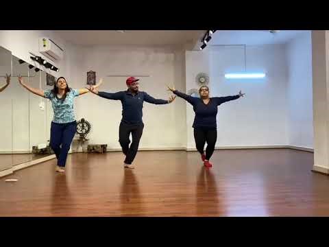 Semi classical choreography by Avinash