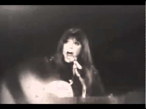 MELANIE SAFKA Ruby Tuesday v1