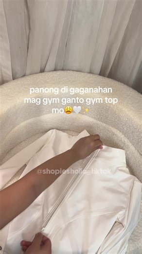 Stylish Gym Tops for Women: Fit and Fashionable Outfits