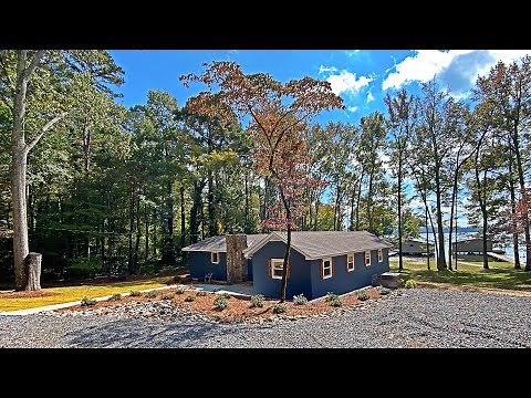 New listing! Waterfront home for sale in Scottsboro - Lake Guntersville AL