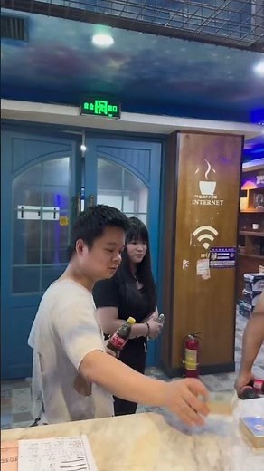 【叫兽】新来的小网管不懂事，直接给他上一课。#网吧大神 #网吧挂帐大神 #网吧挂帐大神