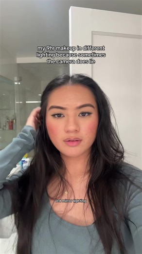 Understanding Skin Texture under Different Lighting Conditions