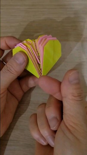 DIY origami post-it note heart: stupid heart V2#papercraft #paperheart #cute