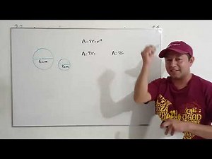 El diámetro de un círculo es el triple del de otro círculo más pequeño. ¿Cuál es la razón del área