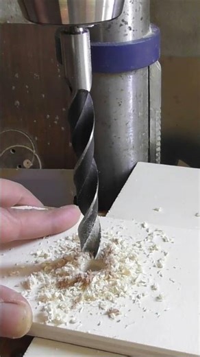 Take your craft to the next level with this DIY tool! 💥🔨