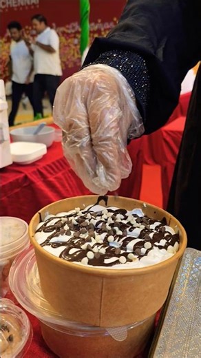 Ryan Cakes in VR Mall Chennai #cake #food #asmr