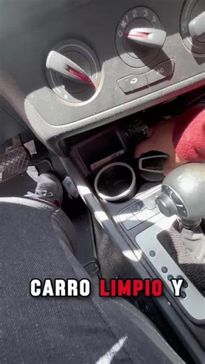 KIT DE FUNDA CUBRE VOLANTE PARA AUTO 38CM CON CENICERO LED